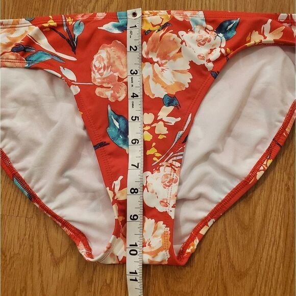 Ralph Lauren Bright Floral Printed Hipster Bottoms - Picture 8 of 11